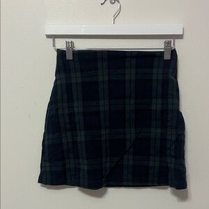 BRANDY MELVILLE JOHN GALT Blue and Green Plaid School Girl Skirt